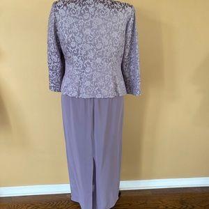 R & M lavender Women’s formal gown and jacket size 12